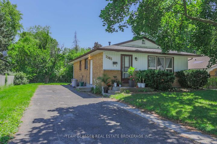 Property Photo: 1563 Dale Street ON N5V 1Y1