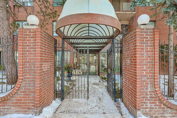 Property Photo:  485 Kingston Road 506  ON M4L 1V6 