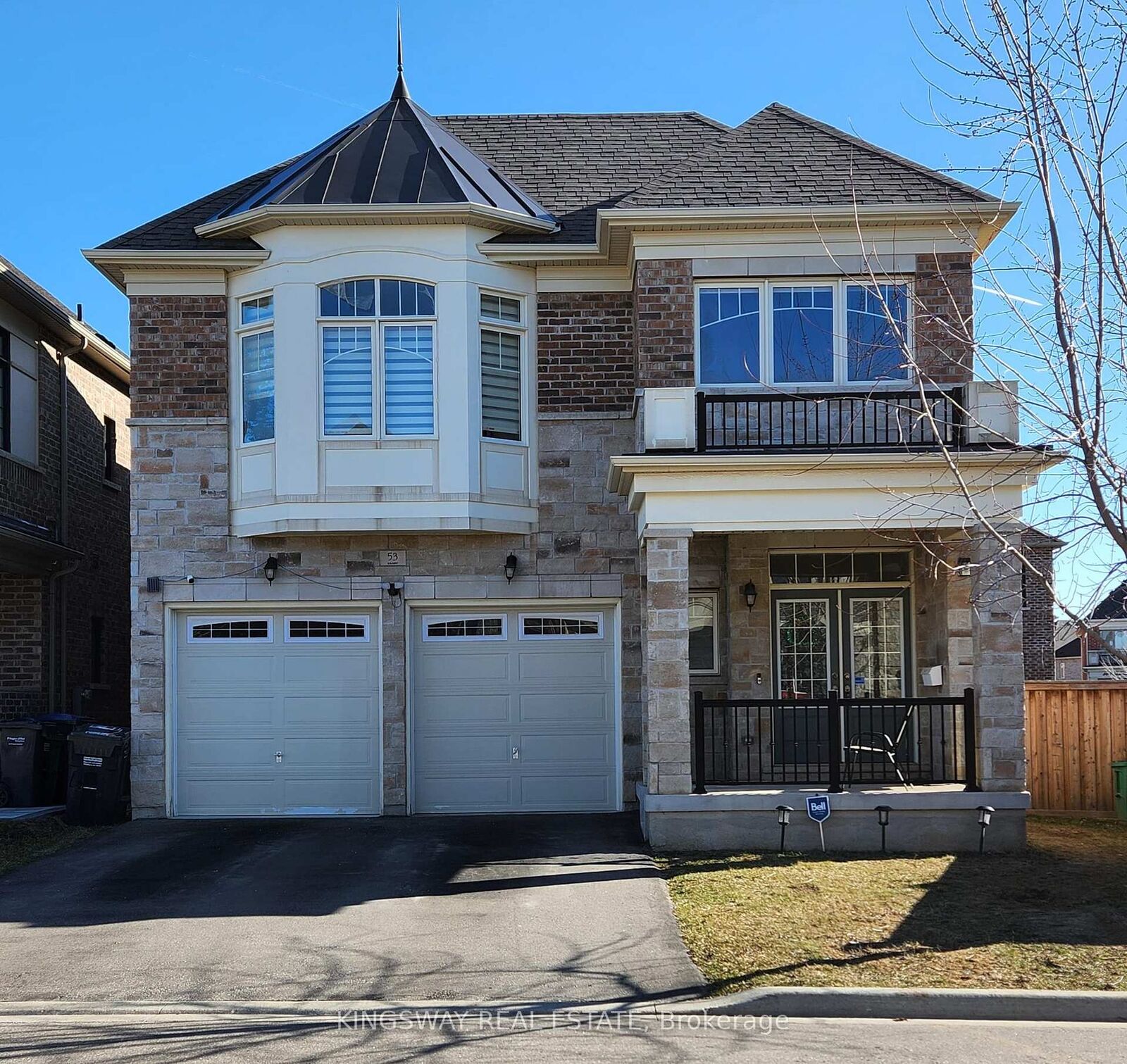 Property Photo: 53 Elysian Fields Circle W ON L6Y 6E8