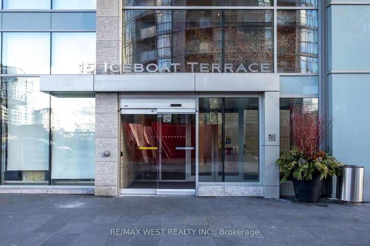 Property Photo: 15 Iceboat Terrace 1106 ON M5V 4A5