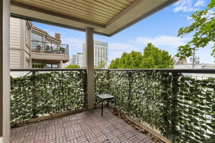 Property Photo:  935 Johnson St #305  BC V8V 3N5 