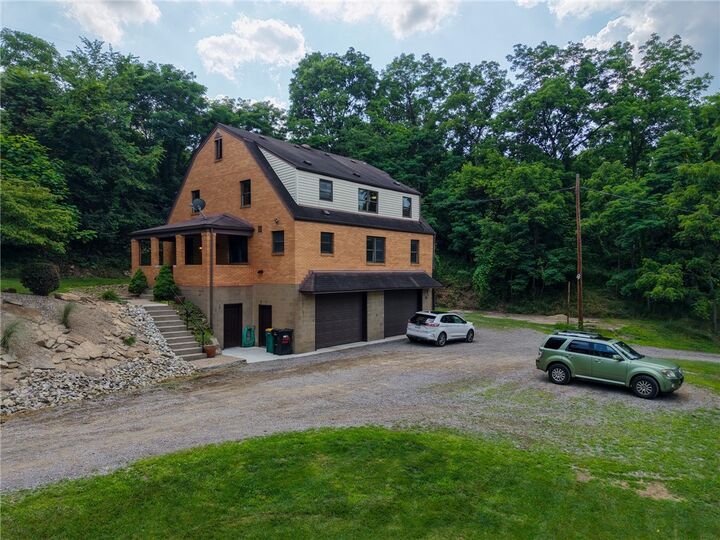 Property Photo:  4465 Mount Troy Road Ext 2  PA 15214 