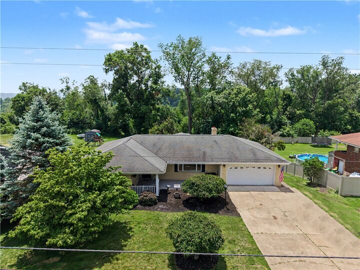 Property Photo: 42 Locust Ave PA 15022