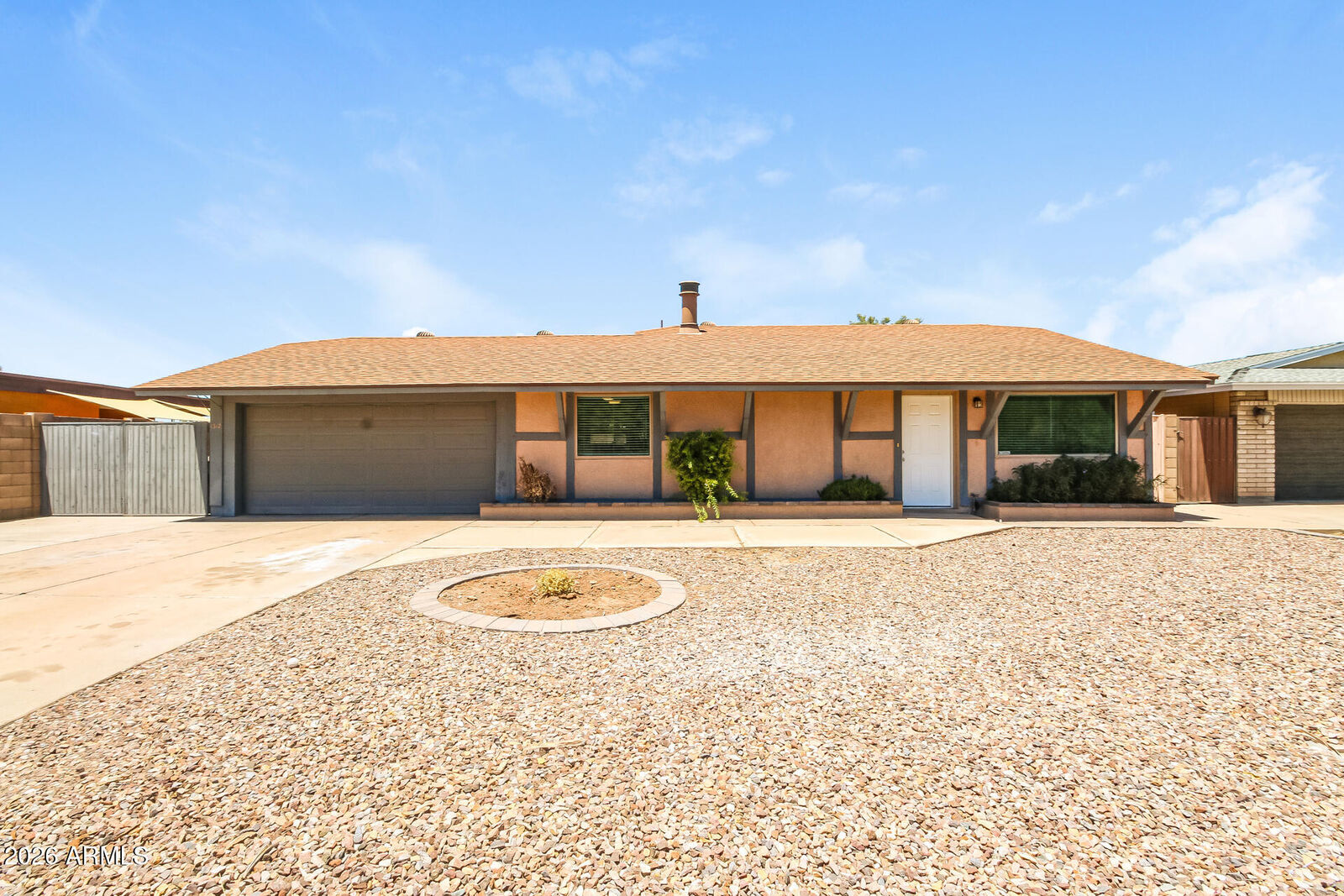 Property Photo:  1312 W Pecos Avenue  AZ 85202 