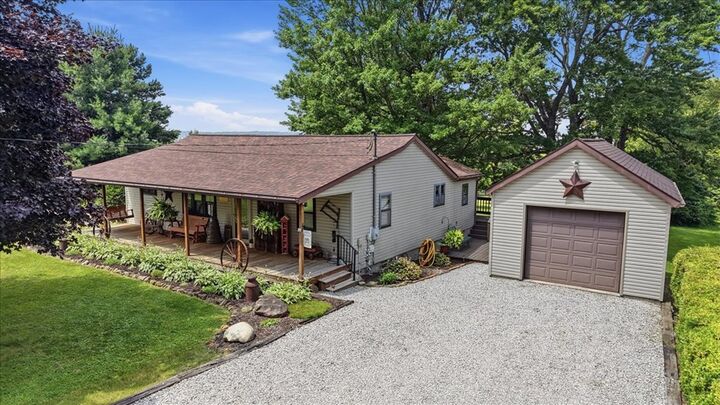 Property Photo: 4285 Faulk Rd OH 44805