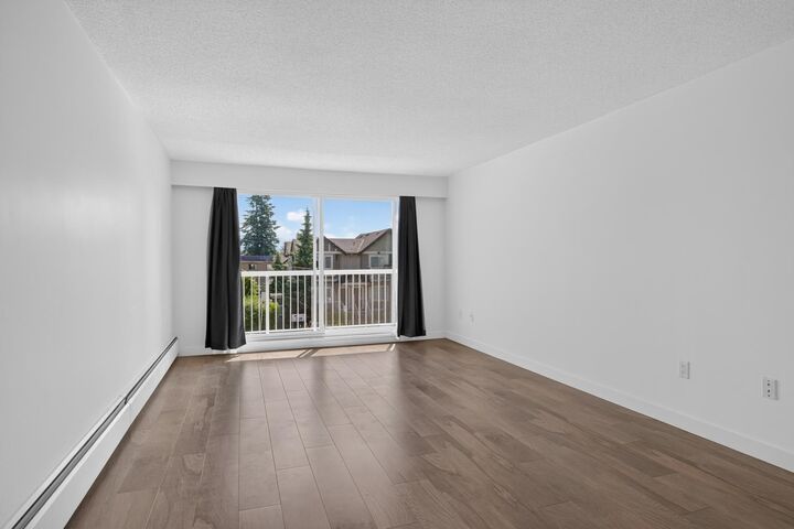 Property Photo: 371 Ellesmere Avenue 412 BC V5B 3T1