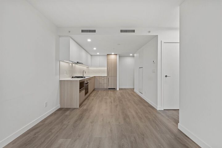Property Photo:  308 Alderson Avenue 910  BC V3K 0J2 