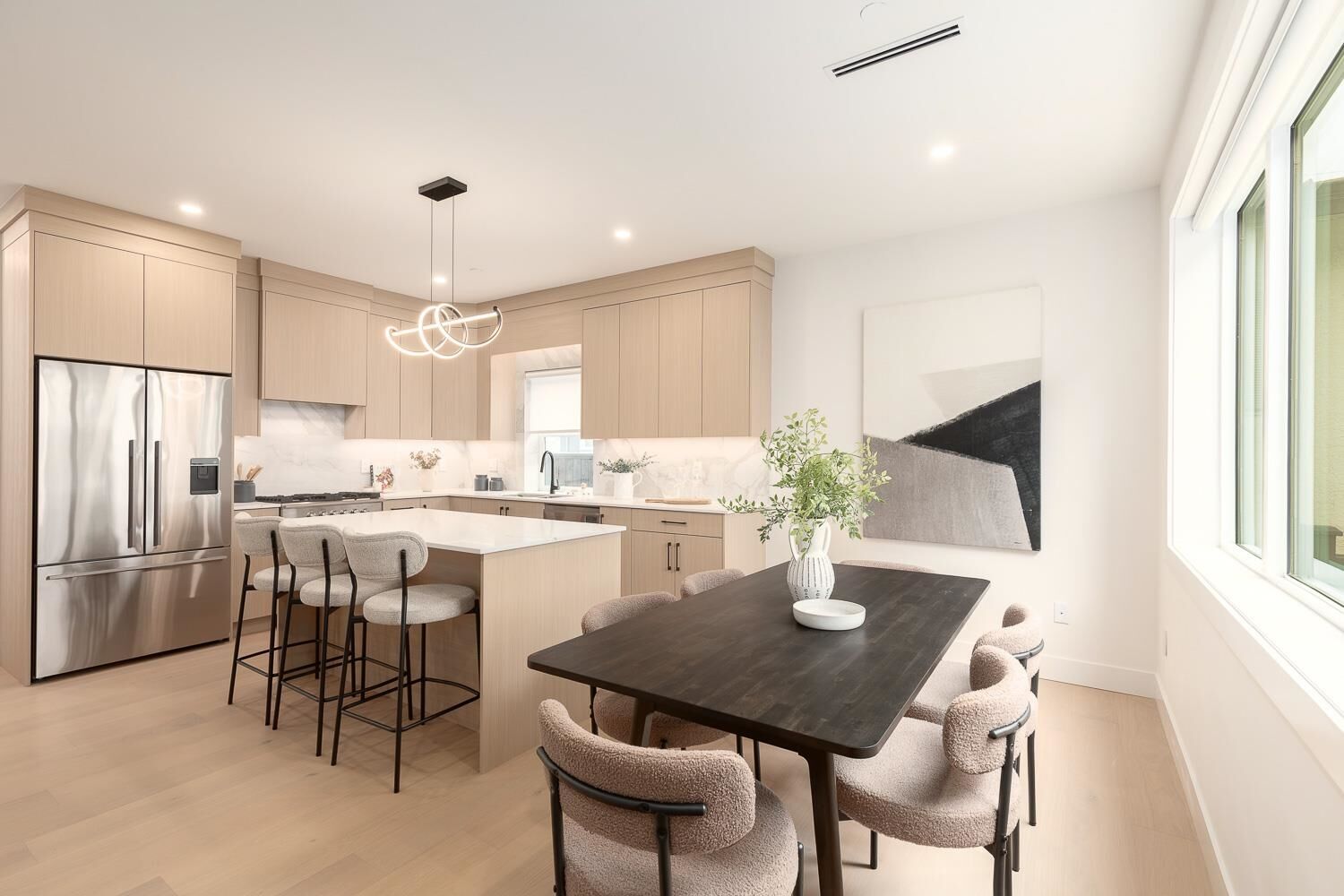 Property Photo: 3633 Turner Street 1 BC V5K 2J2