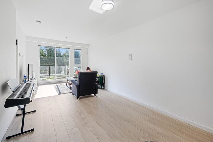 Property Photo: 10603 140 Street 314 BC V3T 0M8