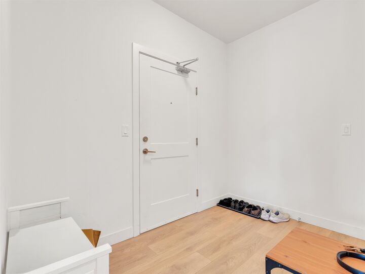 Property Photo: 1419 McCallum Road 31 BC V2S 8B2
