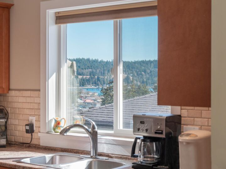 Property Photo: 5878 Medusa Street BC V0N 3A0