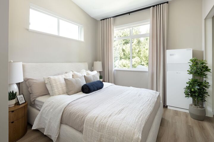 Property Photo: 2150 Rindall Avenue 24 BC V3C 0T8