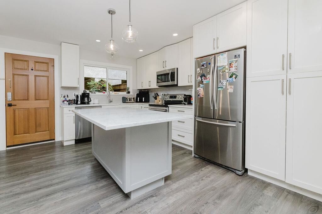 Property Photo: 841 North Road BC V0N 1V9