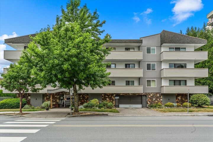 9175 Mary Street 202 — photo 1
