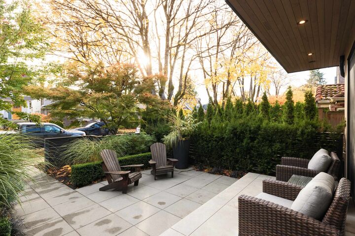 Property Photo: 2939 W 15th Avenue BC V6K 3A2