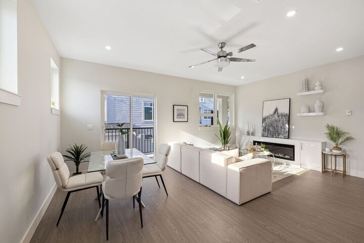 Property Photo: 6165 144 Avenue 5 BC V3X 1A4