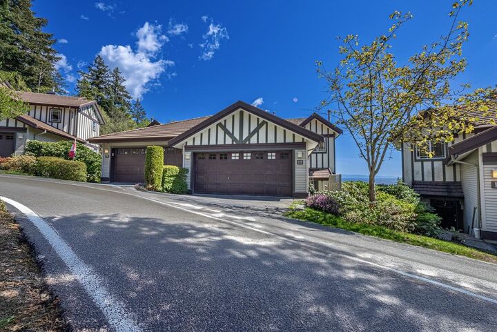 Property Photo: 1486 Johnson Street 19 BC V3E 3J9
