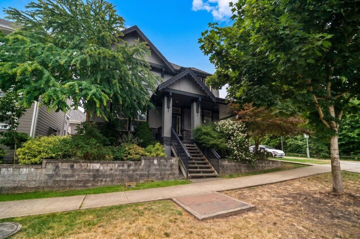 Property Photo: 15808 29A Avenue BC V3Z 0N4