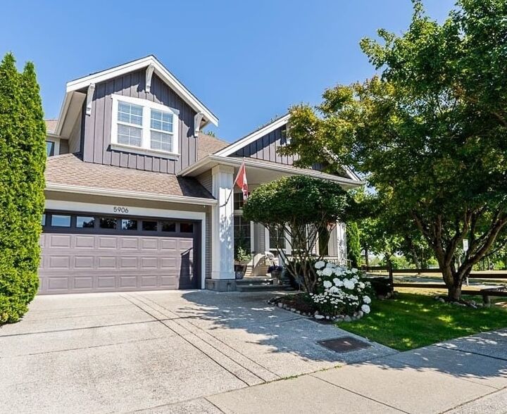 Property Photo: 5906 146 Street BC V3S 2Z7