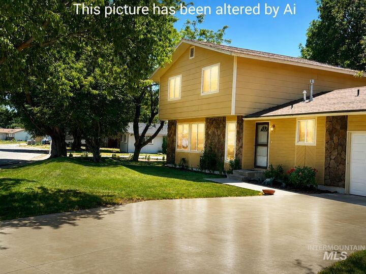 Property Photo:  1135 S Haskett  ID 83647 