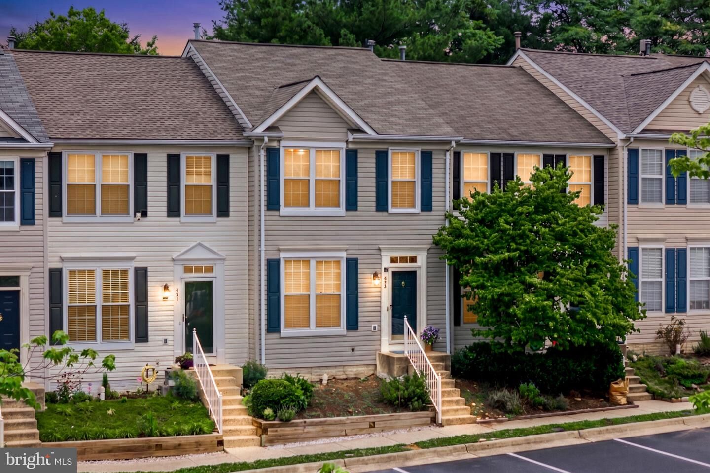 Property Photo: 453 Pearlbush Square NE VA 20176