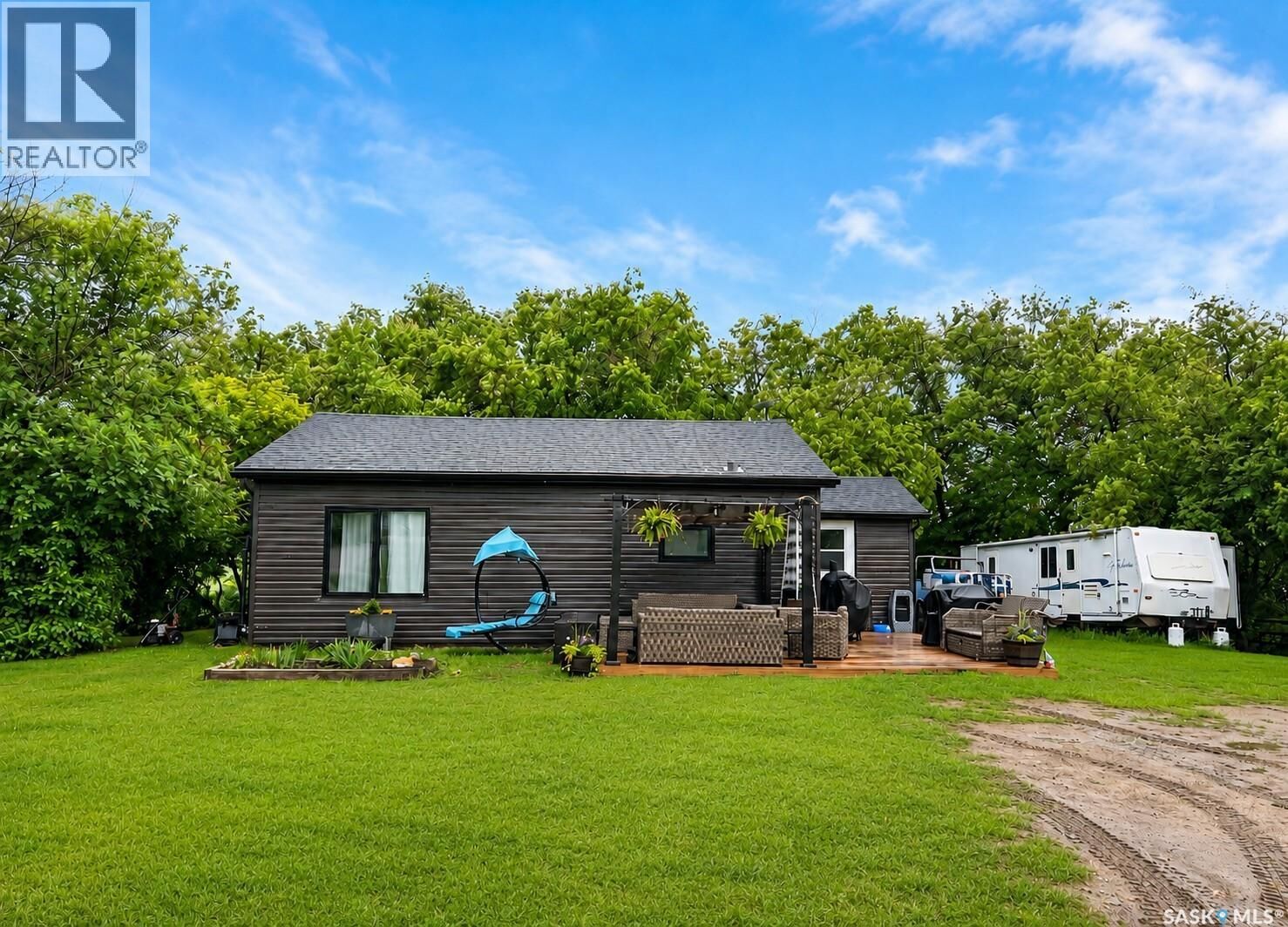 Property Photo:  White Acreage  SK S0J 2E0 