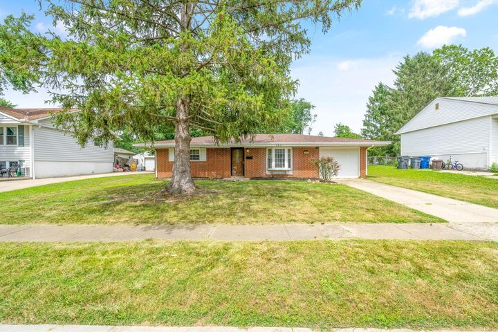 Property Photo: 282 Imperial Drive OH 43230