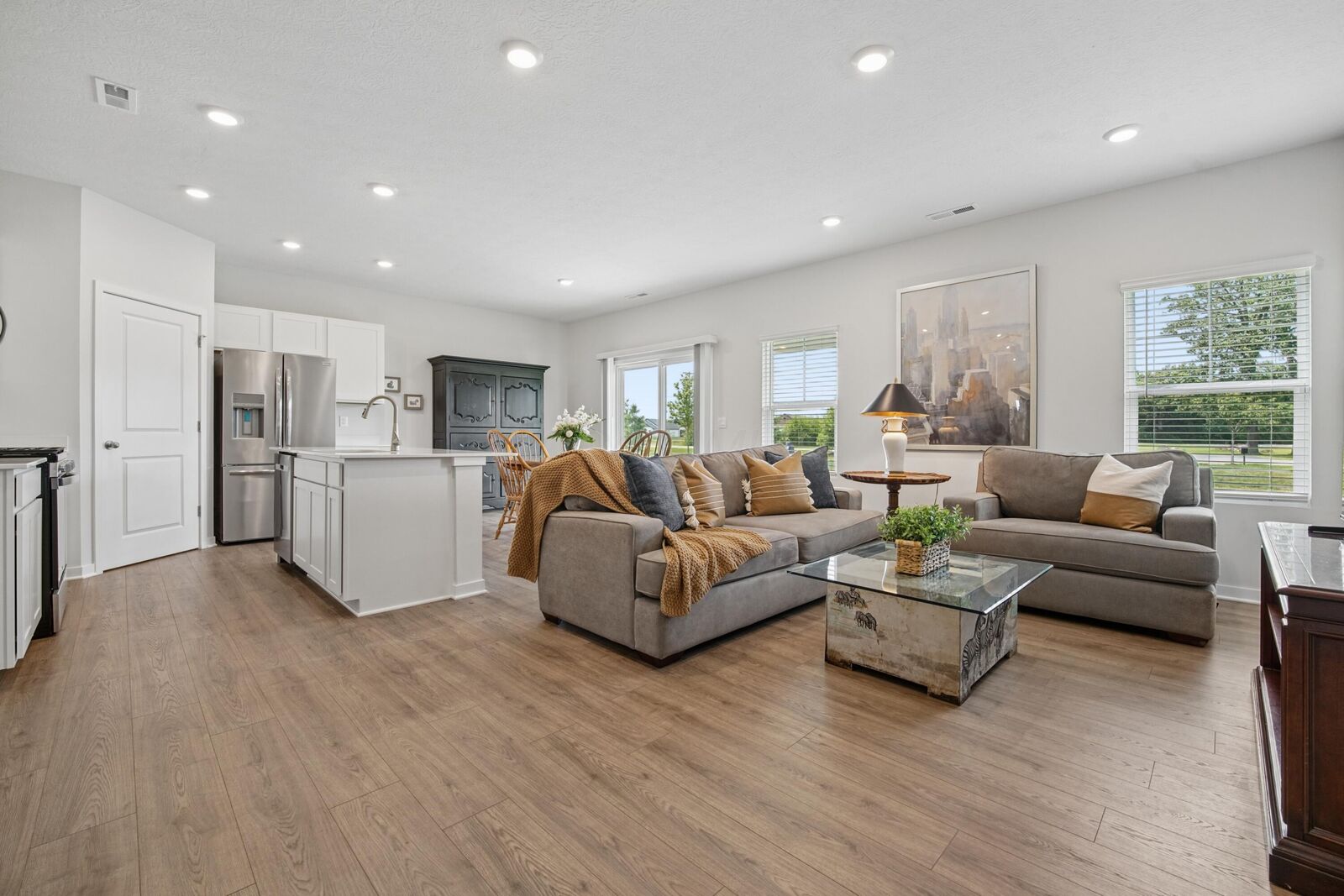 Property Photo: 410 Emily Drive OH 43064