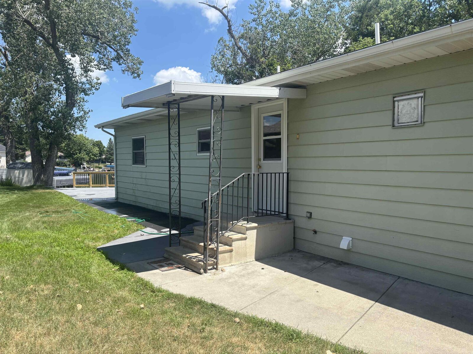 Property Photo:  52 Lakewood Drive  NE 68601 