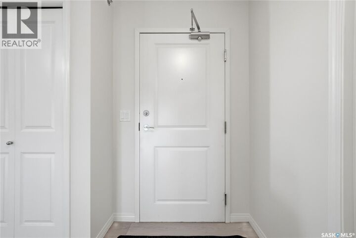 Photo de la propriété:  450 3605 Albert Street  SK S4S 7L4 