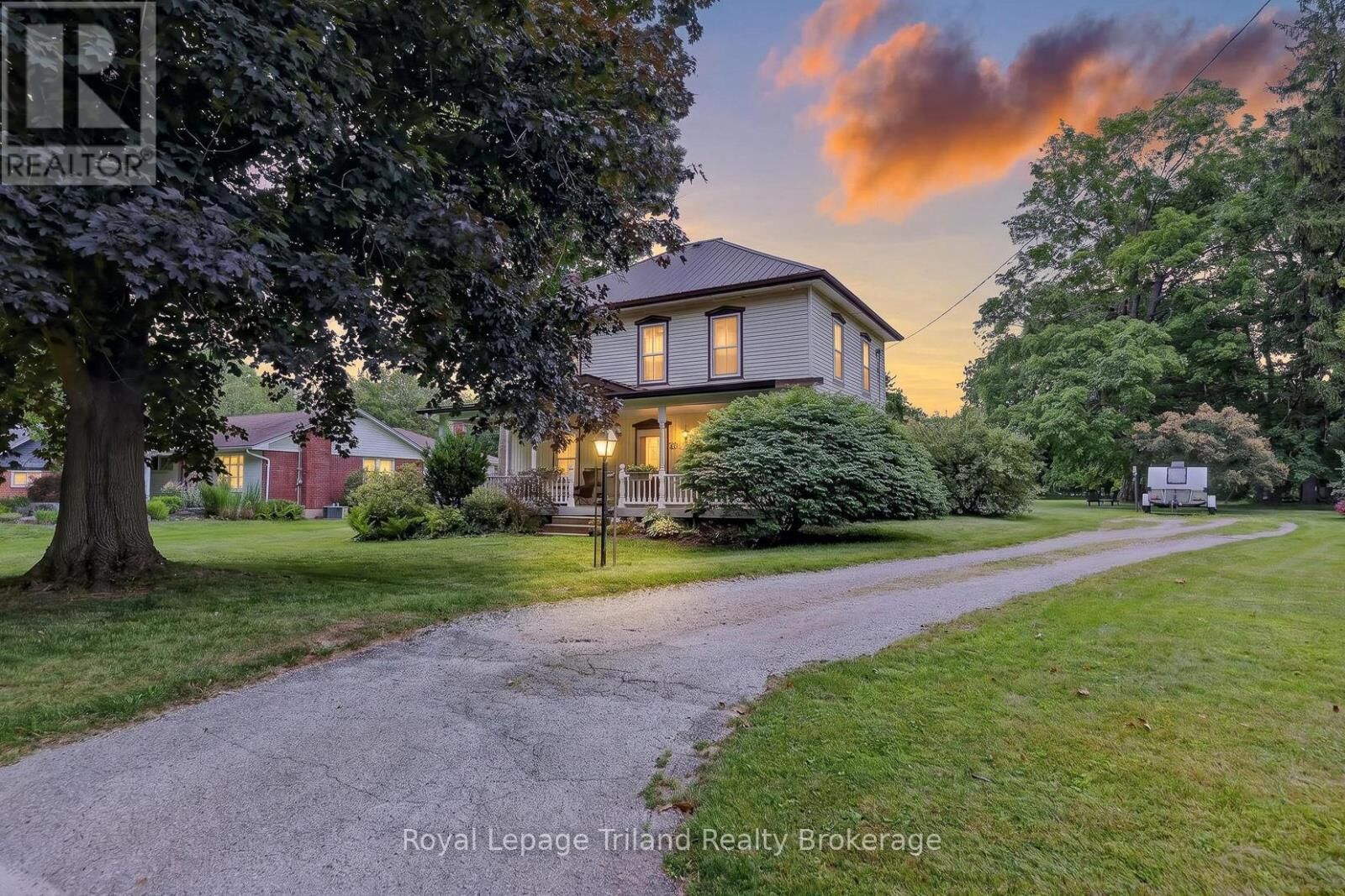 Property Photo: 30 Park Avenue ON N5C 1B5