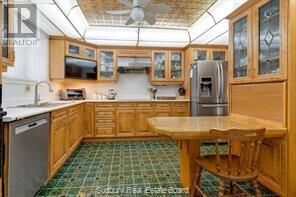 Property Photo: 34 Village Crescent ON P3A 4X9