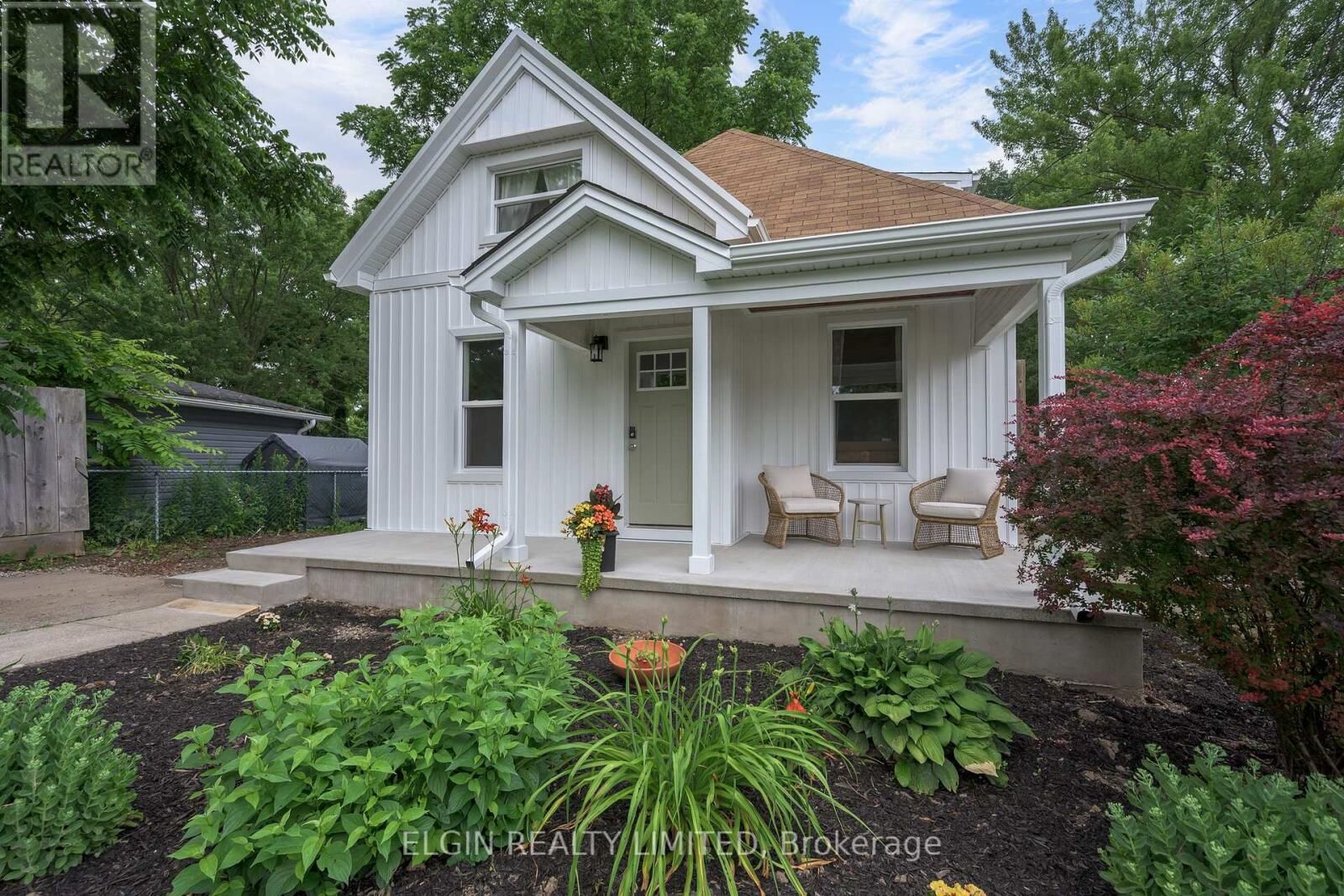Property Photo: 10622 Sunset Road ON N5P 3T2