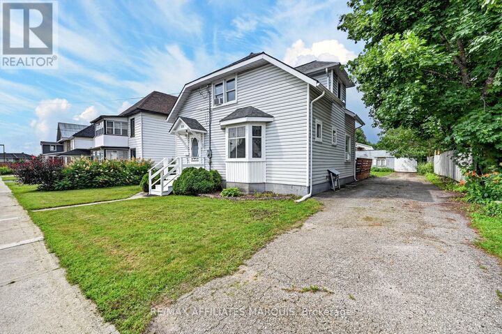 Property Photo:  53 Smiths Falls Avenue  ON K7A 3B2 