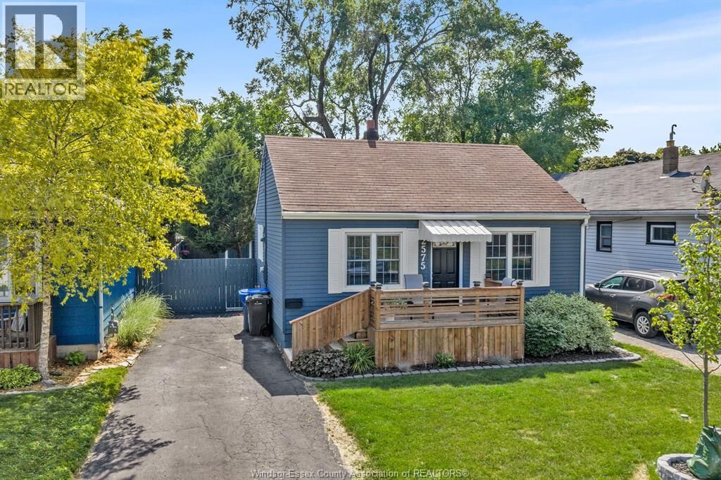 Property Photo: 2575 Meighen Road ON N8W 4C3