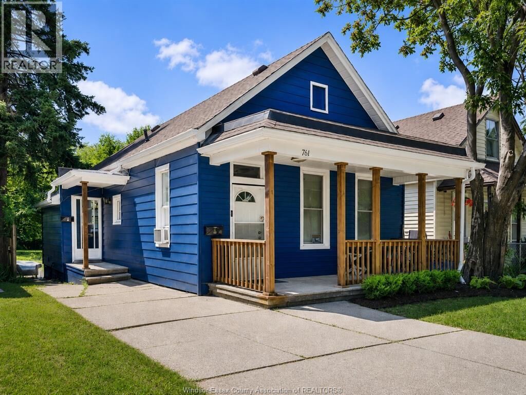 Property Photo:  761 Assumption Street  ON N9A 3B7 