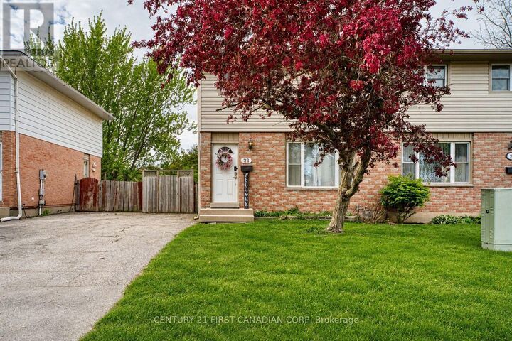 Property Photo:  22 Denlaw Road  ON N6G 3L4 
