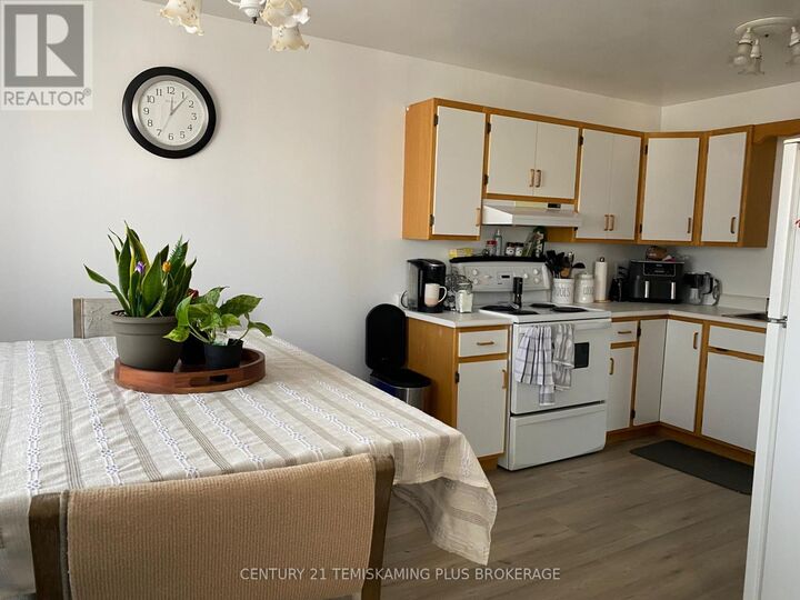 Property Photo: 222 Whitewood Avenue ON P0J 1P0