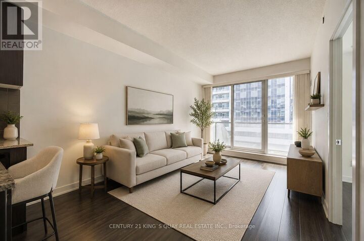 Property Photo: 18 Rean Drive 503 ON M2K 0C7