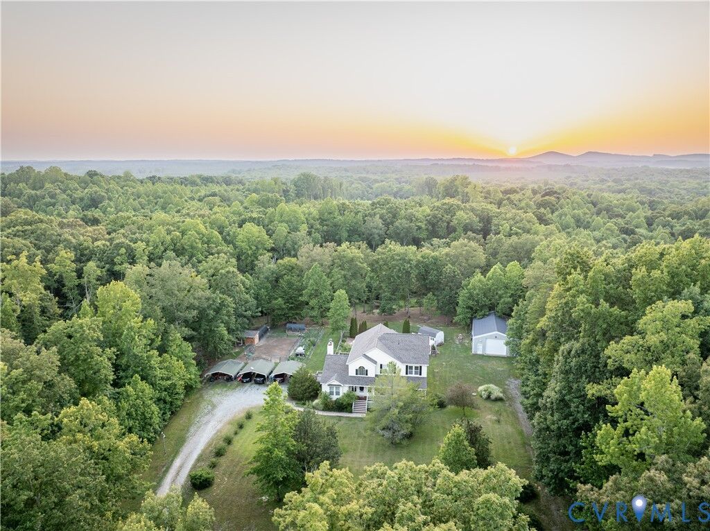 Property Photo:  385 Asal Road  VA 23901 