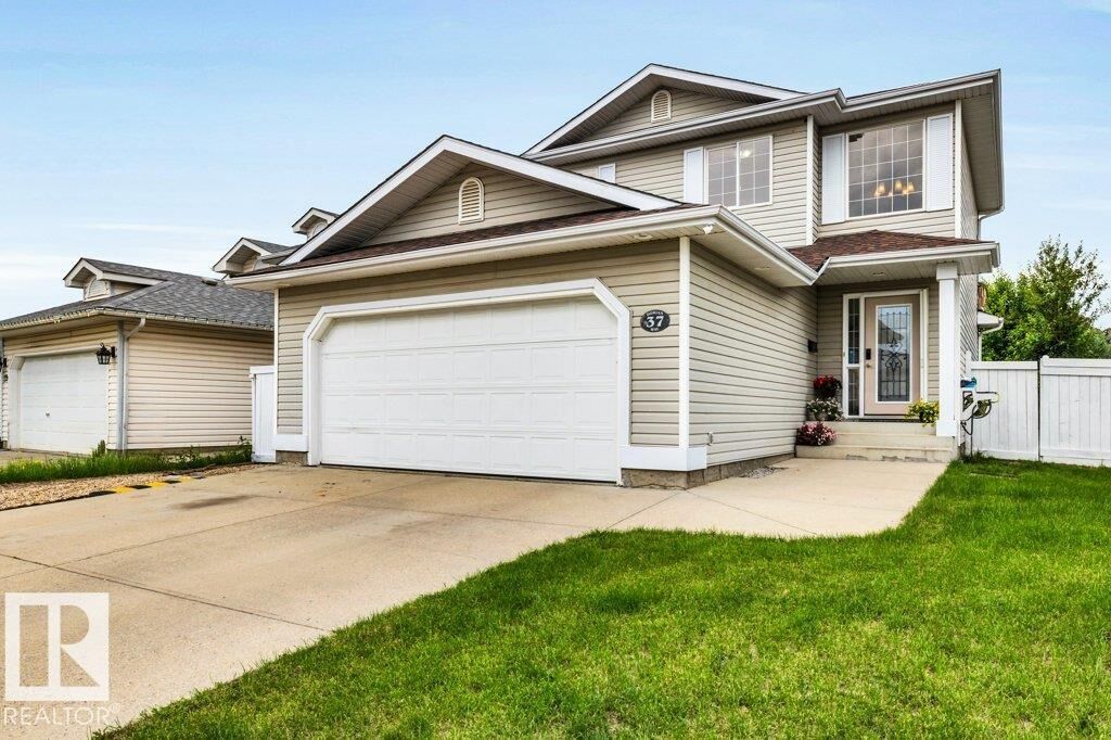 Property Photo:  37 Dorian Way  AB T8H 1Y2 