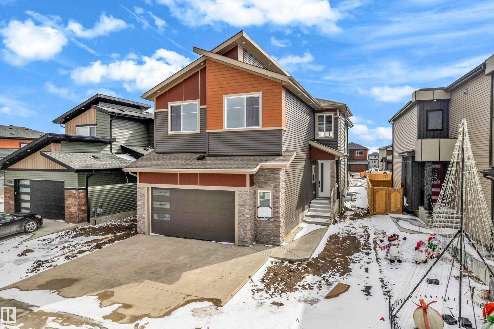 Property Photo: 2611 62 Avenue AB T4X 3A4