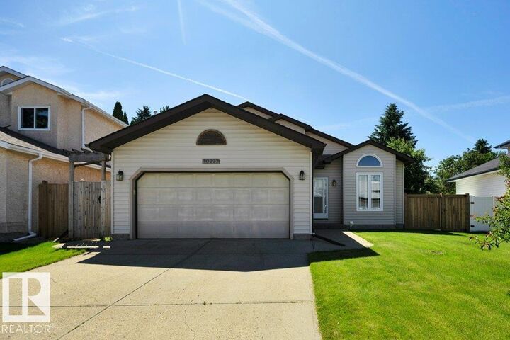 Property Photo:  10223 174 Avenue NW  AB T5X 5W5 