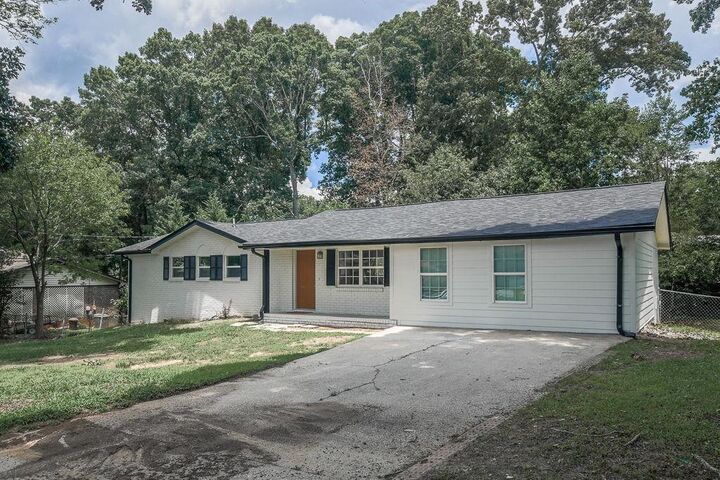 Property Photo:  3420 Nina Court  GA 30135 
