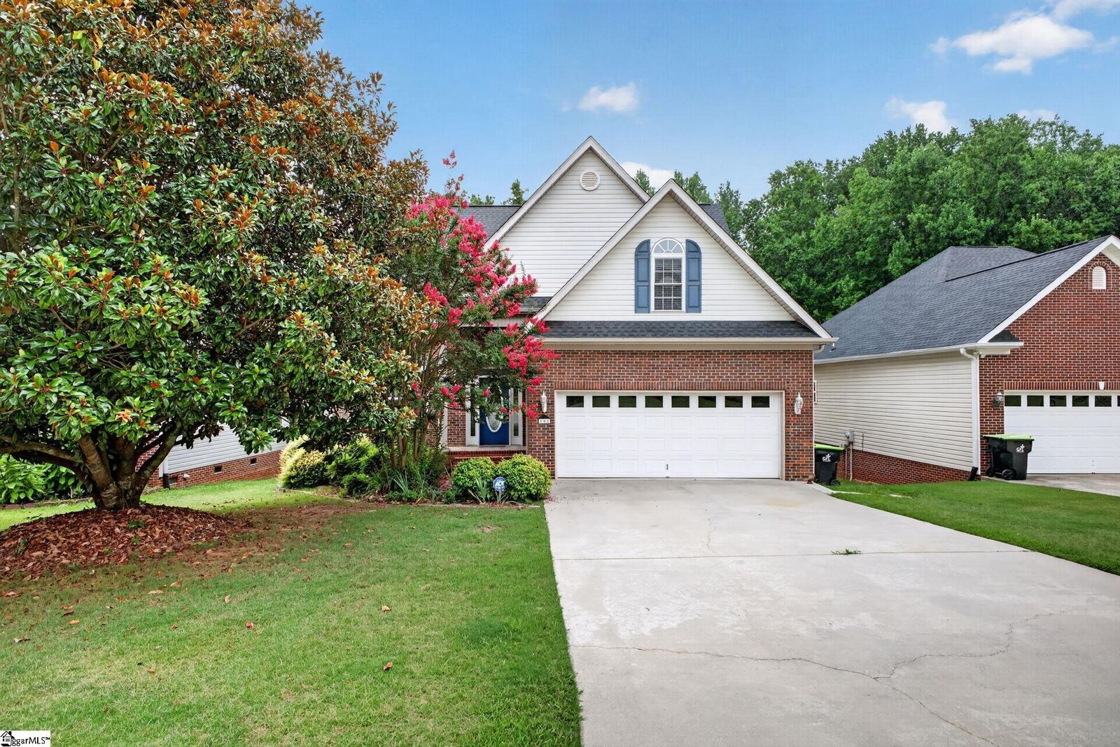 Property Photo:  105 Meadow Green Drive  SC 29673 