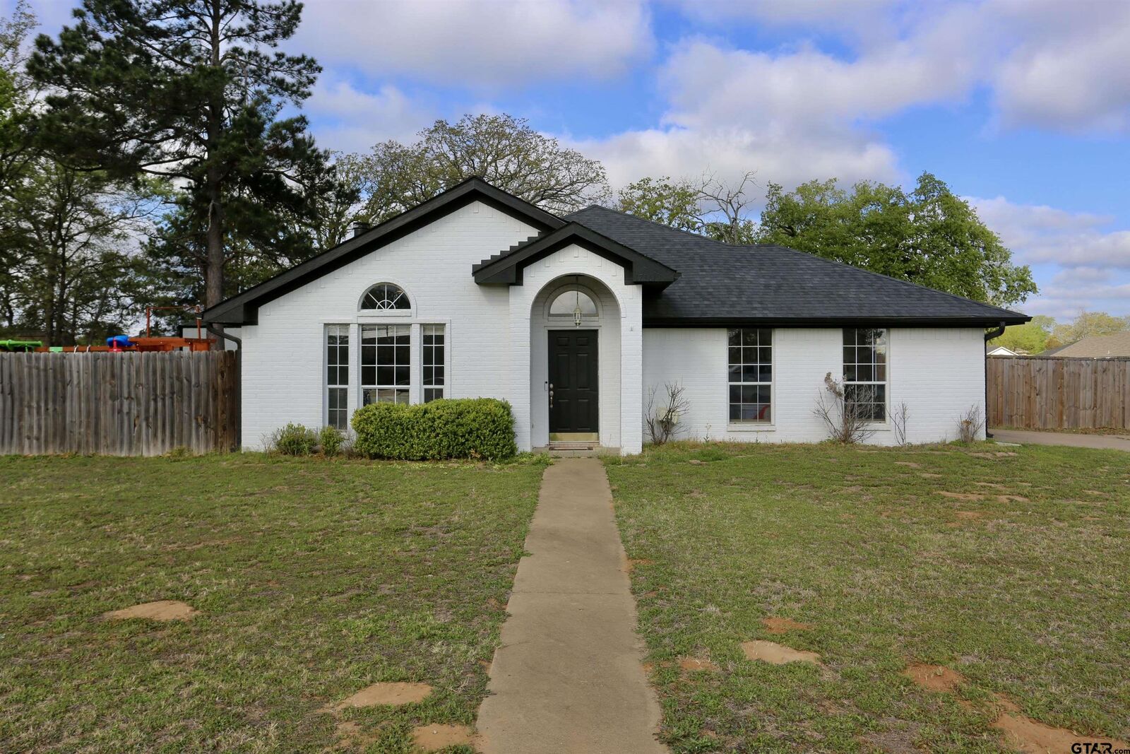 Property Photo: 17361 Cory Ray TX 75771