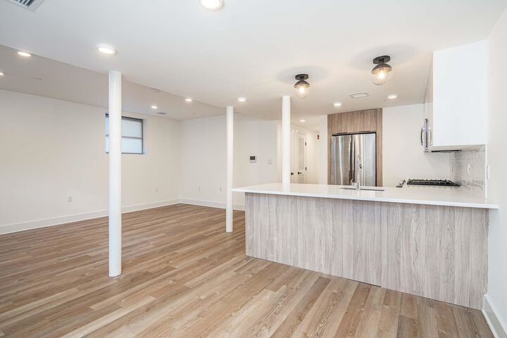 Property Photo:  105 South St 1  NJ 07307 