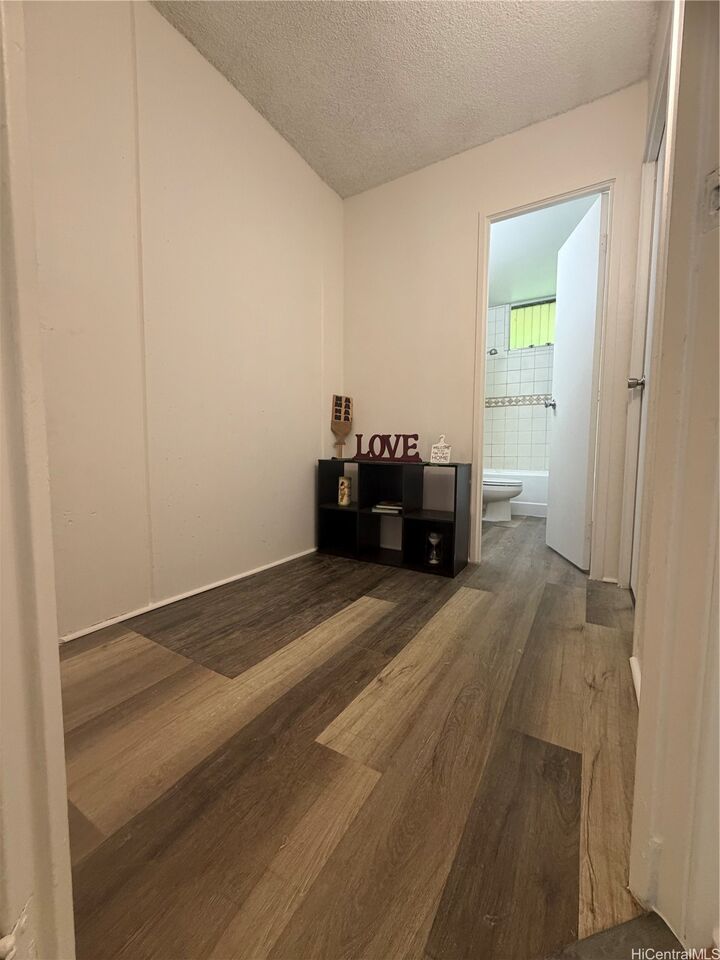 Property Photo:  95-2048 Waikalani Place D106  HI 96789 