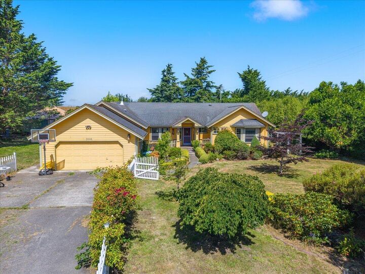 Property Photo: 3506 Rocky Lane CA 95547