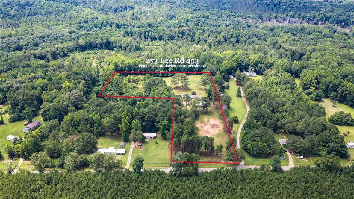 Property Photo:  273 Lee Road 453  AL 36879 